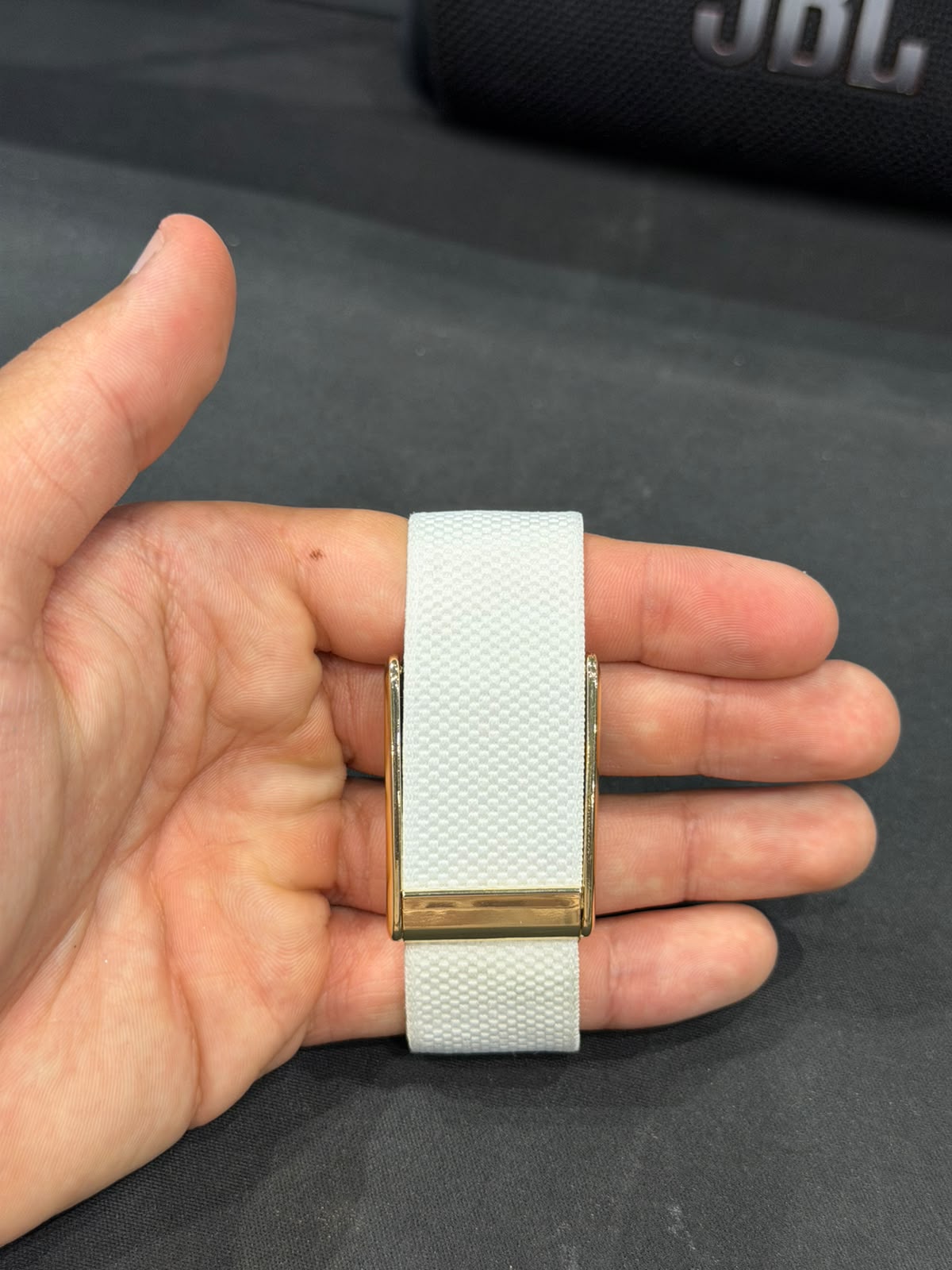 White/Gold Superknit Band 5.0